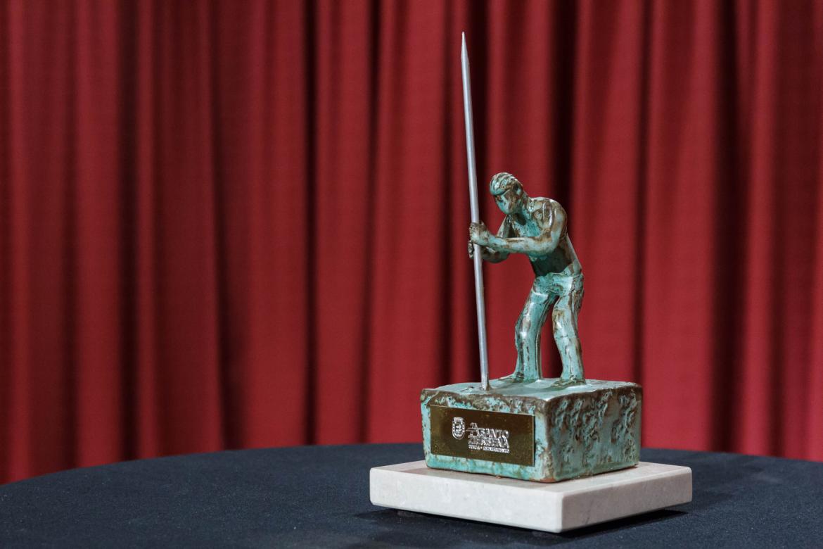 figurilla 120 aniversario emica figurilla 120 aniversario emica